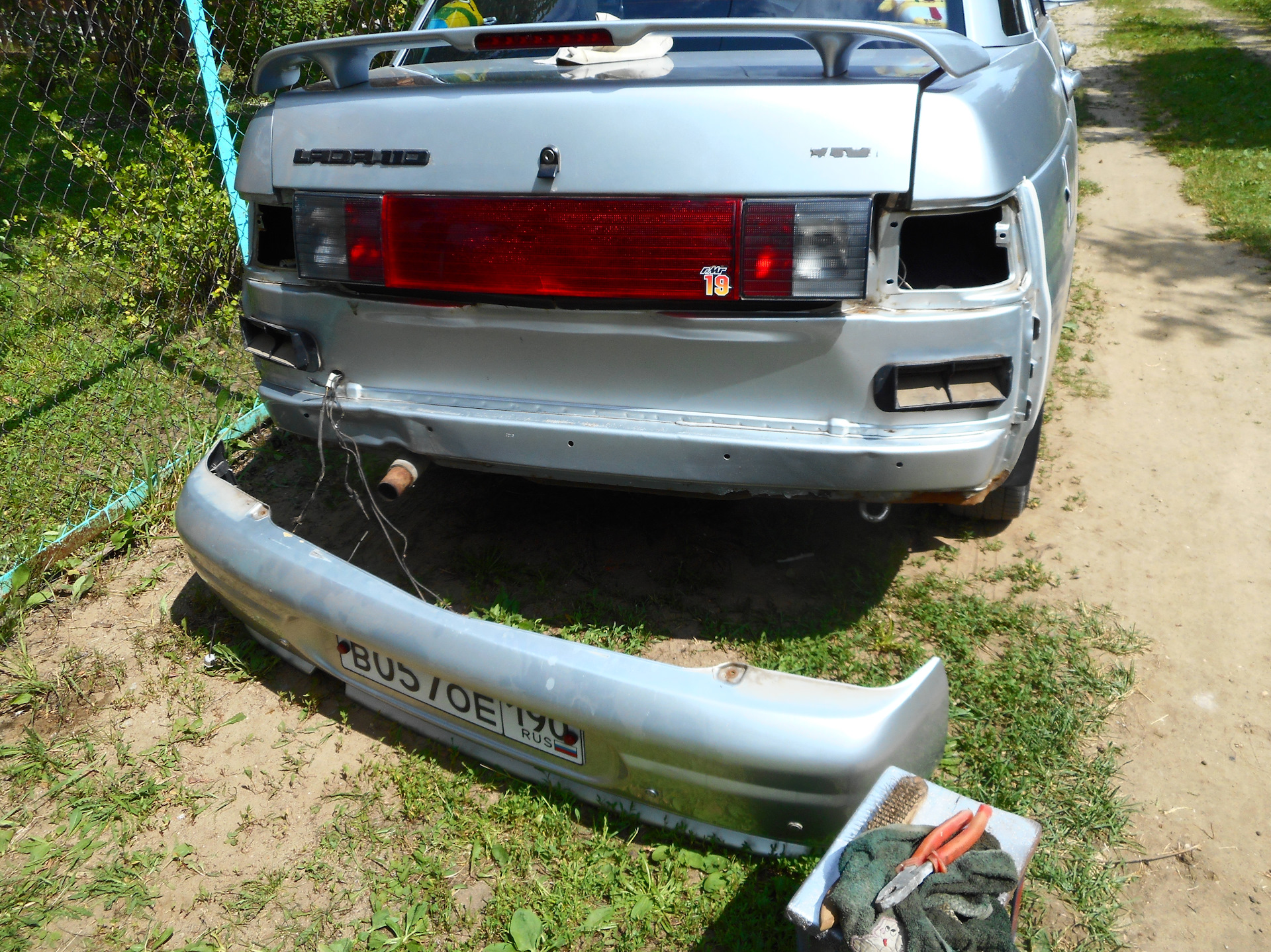 ниссан авенир без заднего бампера. без заднего бампера. без заднего бампера. ваз 2110 без заднего бампера. приора 2 без заднего бампера.