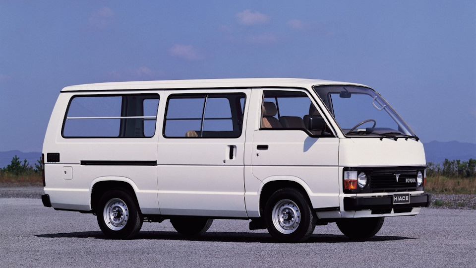 pre-owned Toyota HiAce (H50 
