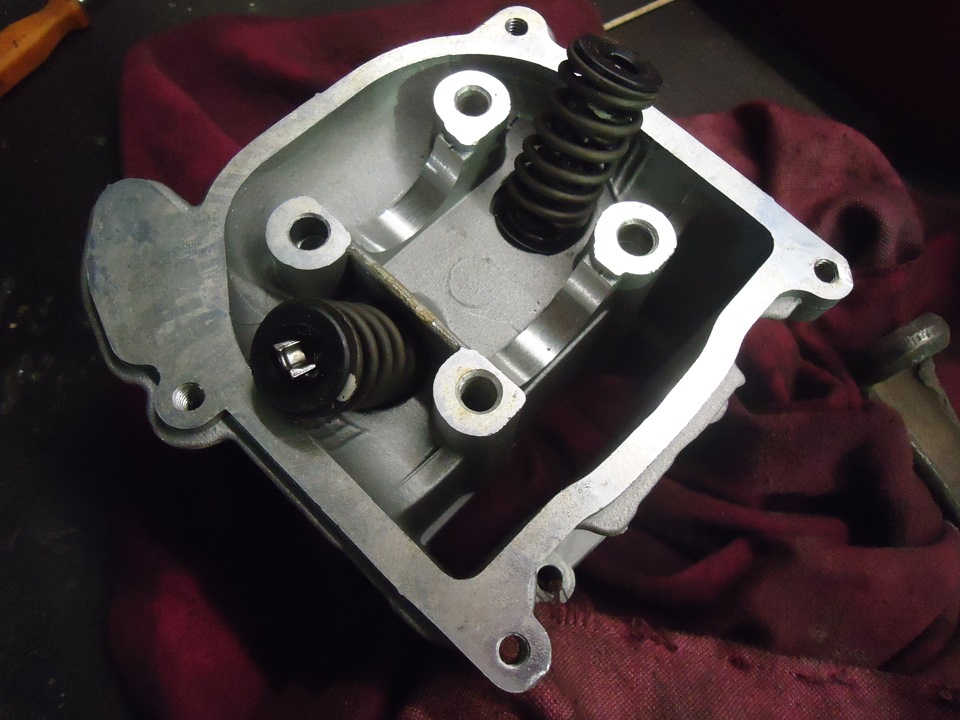 Обзор поршневой и головки на 139 двигатель от Китайского скутера. — DRIVE2