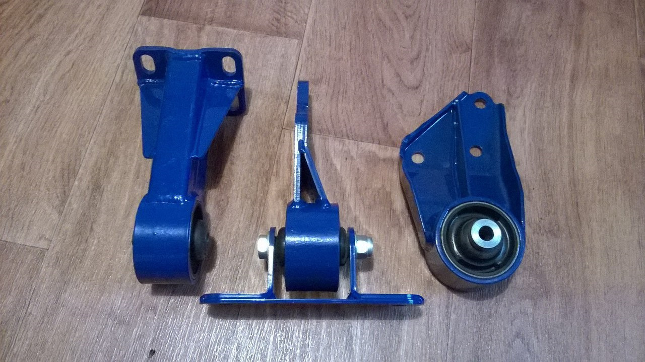 Опора двс комплект ваз 2110. Задняя опора двигателя ваз 2108. Передняя опора двигателя ваз 2108 спорт. Ваз 2108 доп опора двс. Опора двигателя автопродукт.