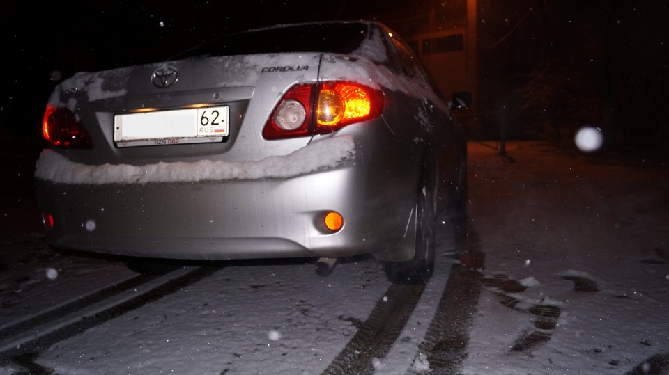 Обновил брызговики — Toyota Corolla (140/150), 1,4 л, 2008 года ...