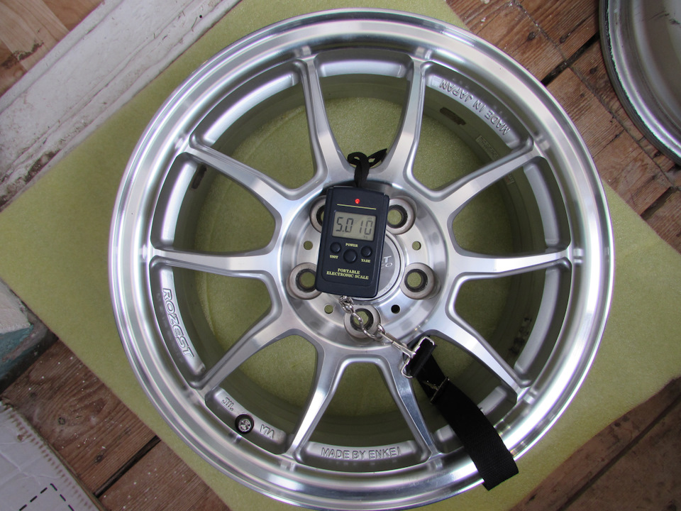 Фотография «Dunlop Rozest Eco DE-01 6.0x15, 5x100, ET45, dia 73,1; 5кг»