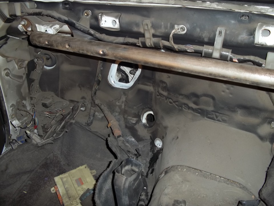 Прочистка радиатора печки — Toyota Mark II (90), 1993 года | своими ...