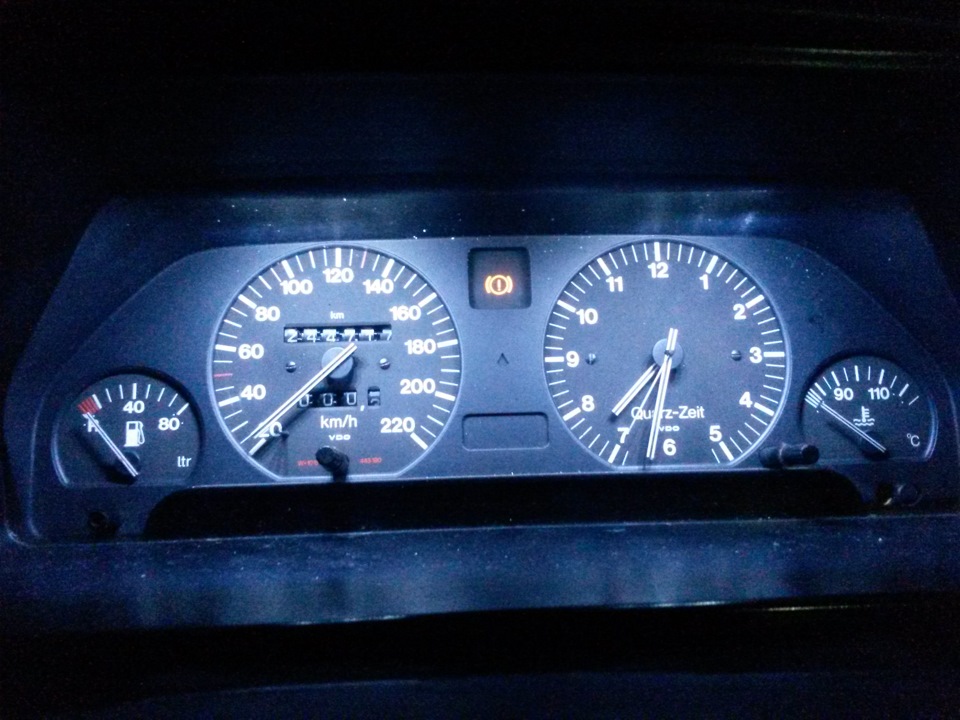 3. подсветка приборов ауди 100 с3. подсветка приборов ауди 100. подсветка приборов ауди 100 с3. панель ауди 200 с3.