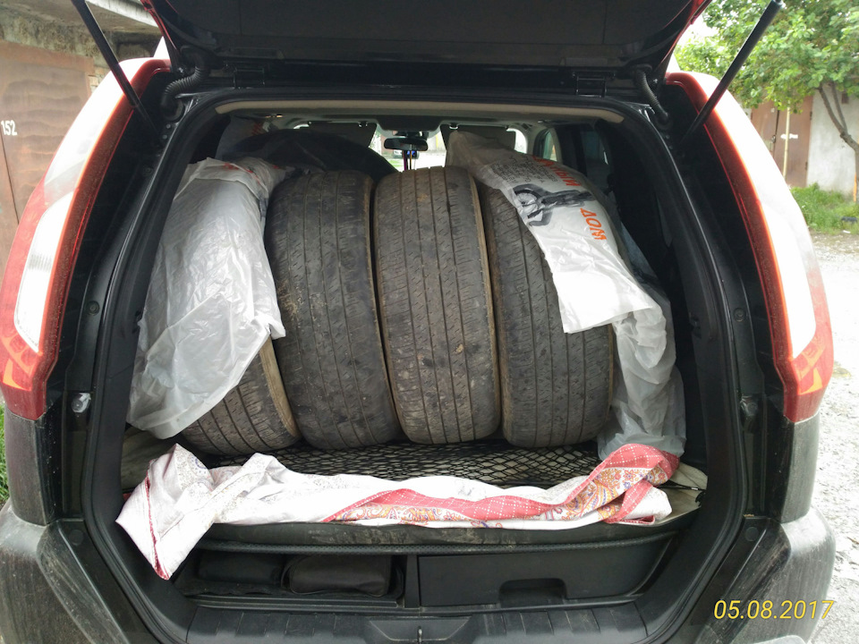 Старый комплект на дисках готов к снятию. — Nissan X-Trail II (t31)