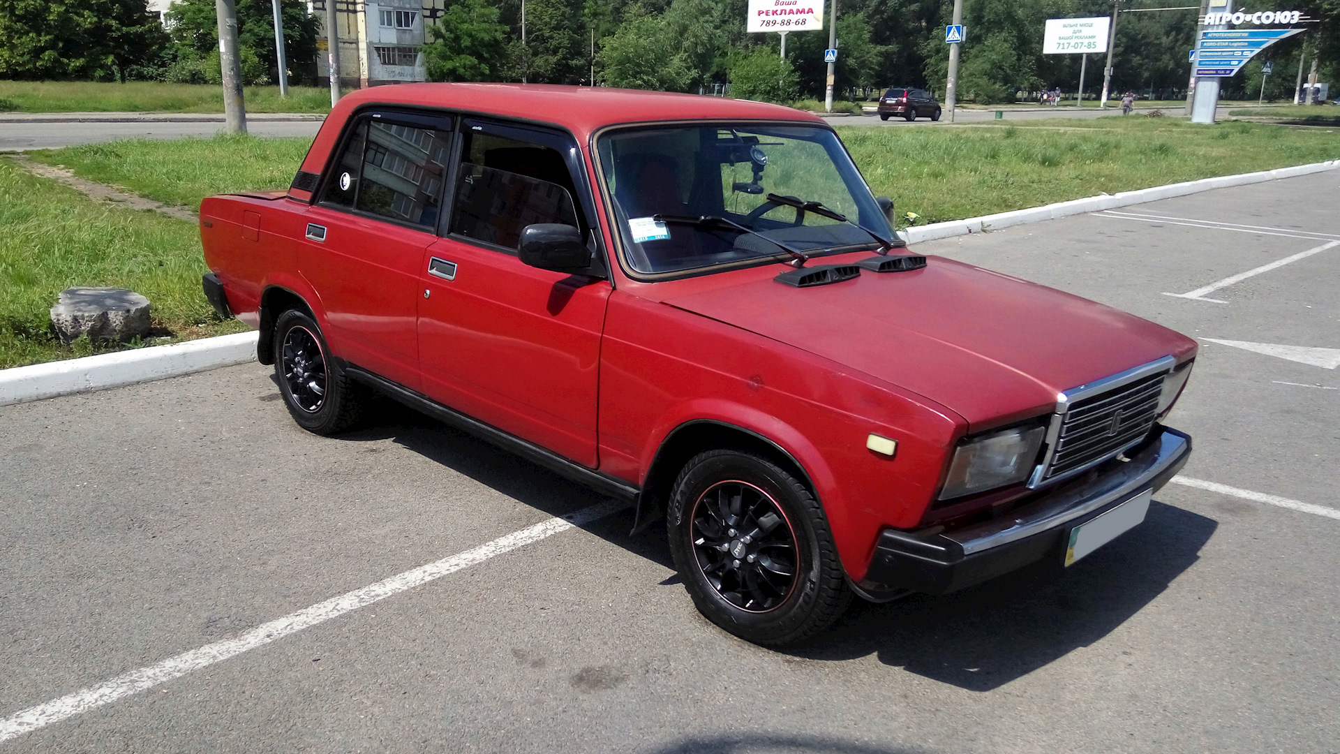 Lada 2107 1.5 бензиновый 1987 | 