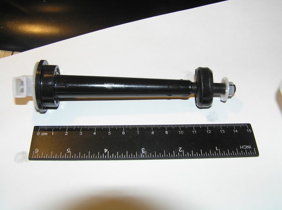 Датчик уровня охлаждающей жидкости в бачке. — DRIVE2