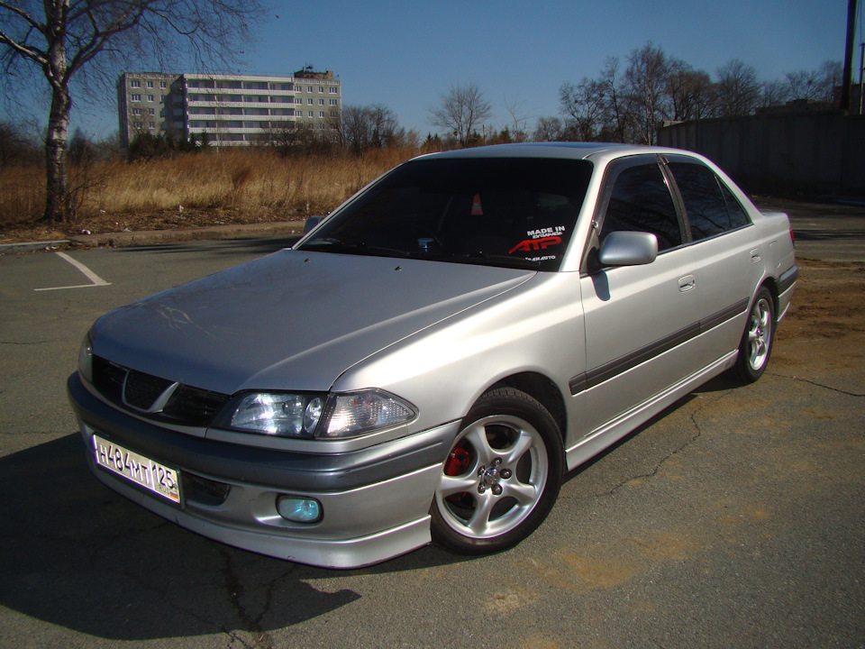 Фото toyota carina