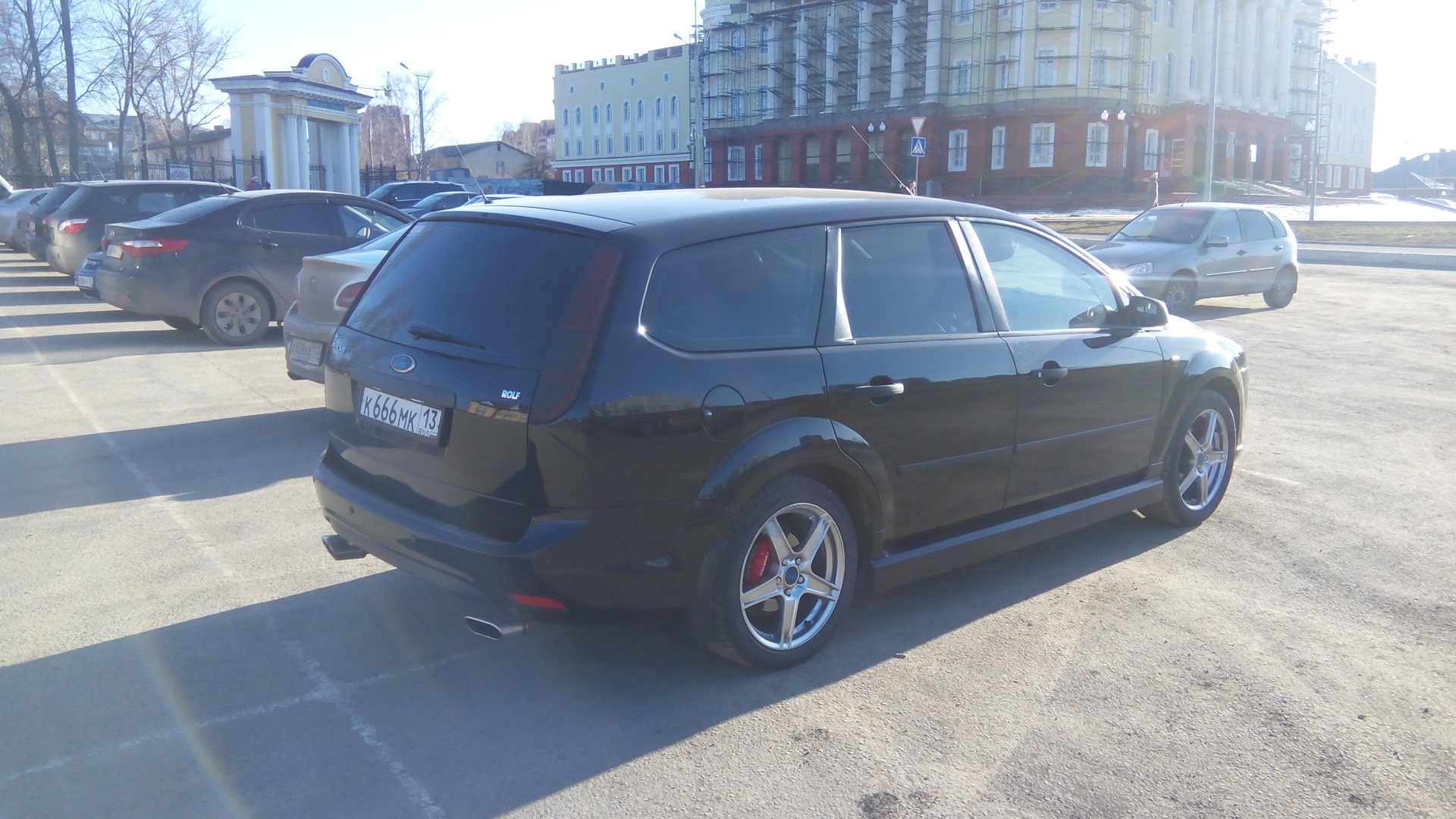 Тюнинг форд 2 универсал фото Ford Focus II Wagon 1.6 бензиновый 2007 черненькая пантерка на DRIVE2