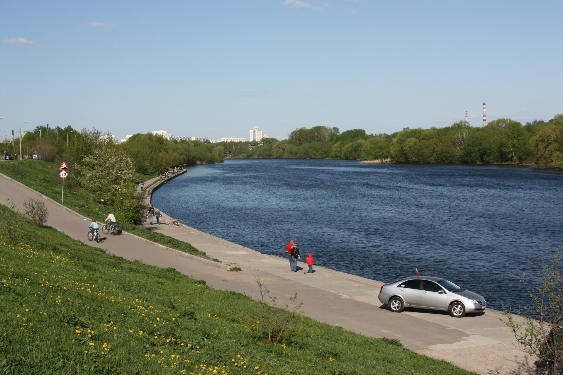 Гребной канал Крылатское пляж