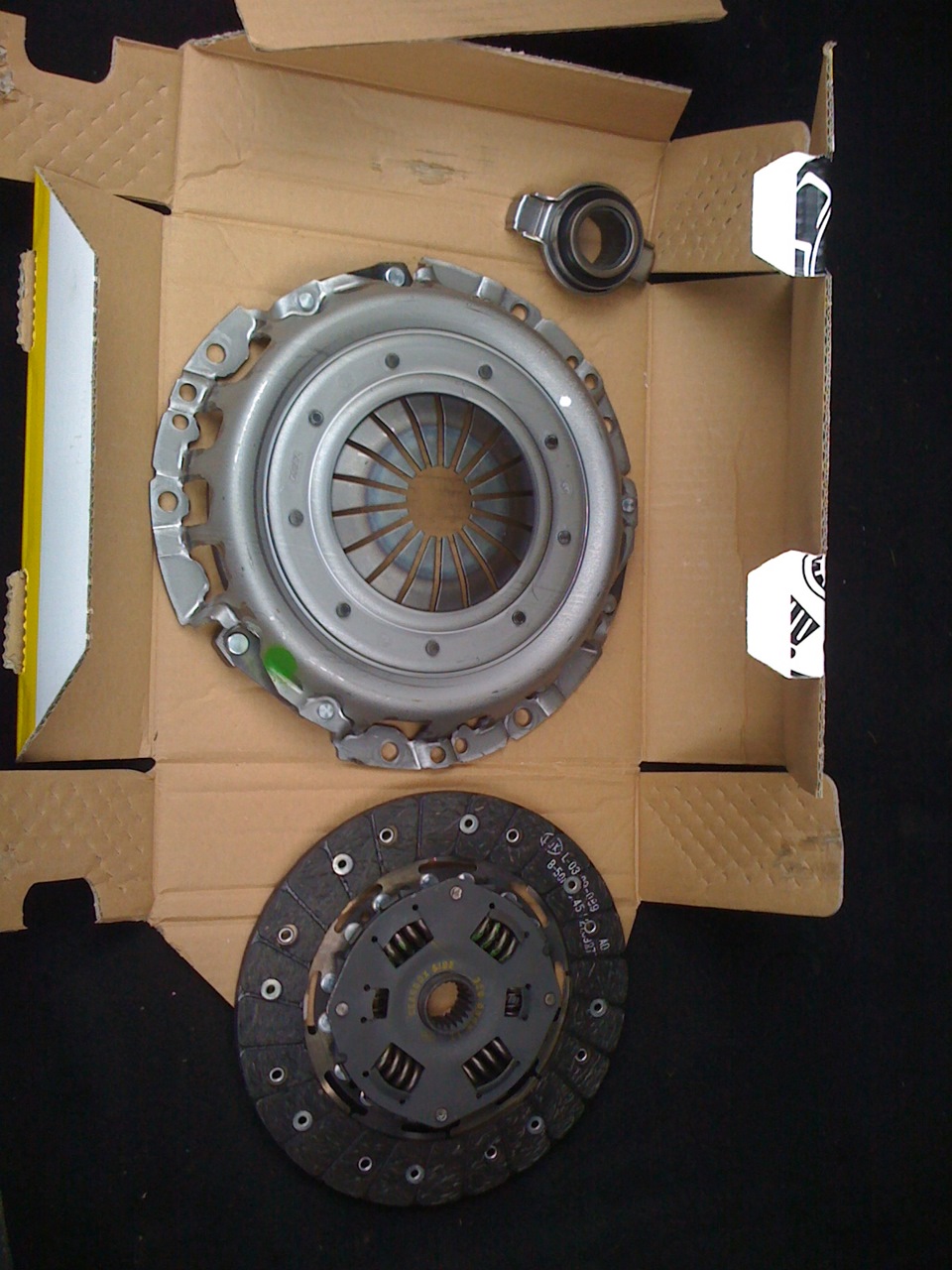 Сцепление LuK и датчик лямбда-зонд — Lada Приора хэтчбек, 1,6 л, 2008 ...