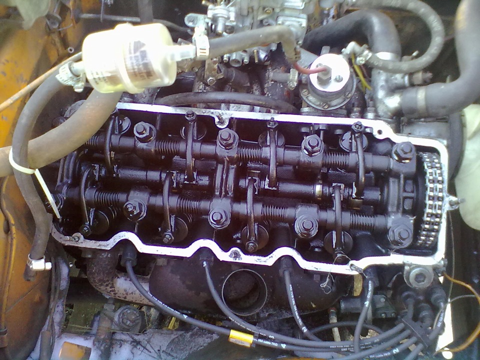 Меняем прокладку клапанной крышки — Москвич 2137, 1,5 л, 1979 года ...