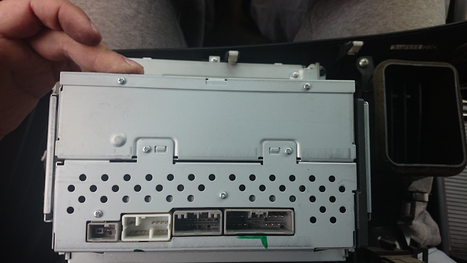 Разъёмы, вдруг потом понадобятся. — Honda Civic 4D (8G)