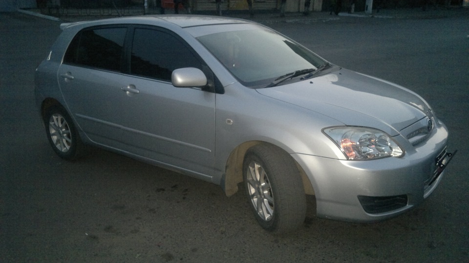 Тойота алекс красноярск. Toyota Allex 2004. Тойота Алекс 2004. Тойота Алекс 2004 год. Toyota Allex белый.