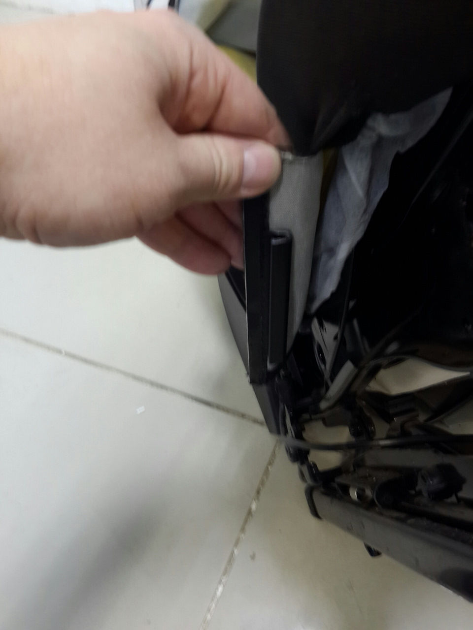 Подогрев водительского сиденья ремонт часть 2 — Chevrolet Cruze (1G), 1 ...