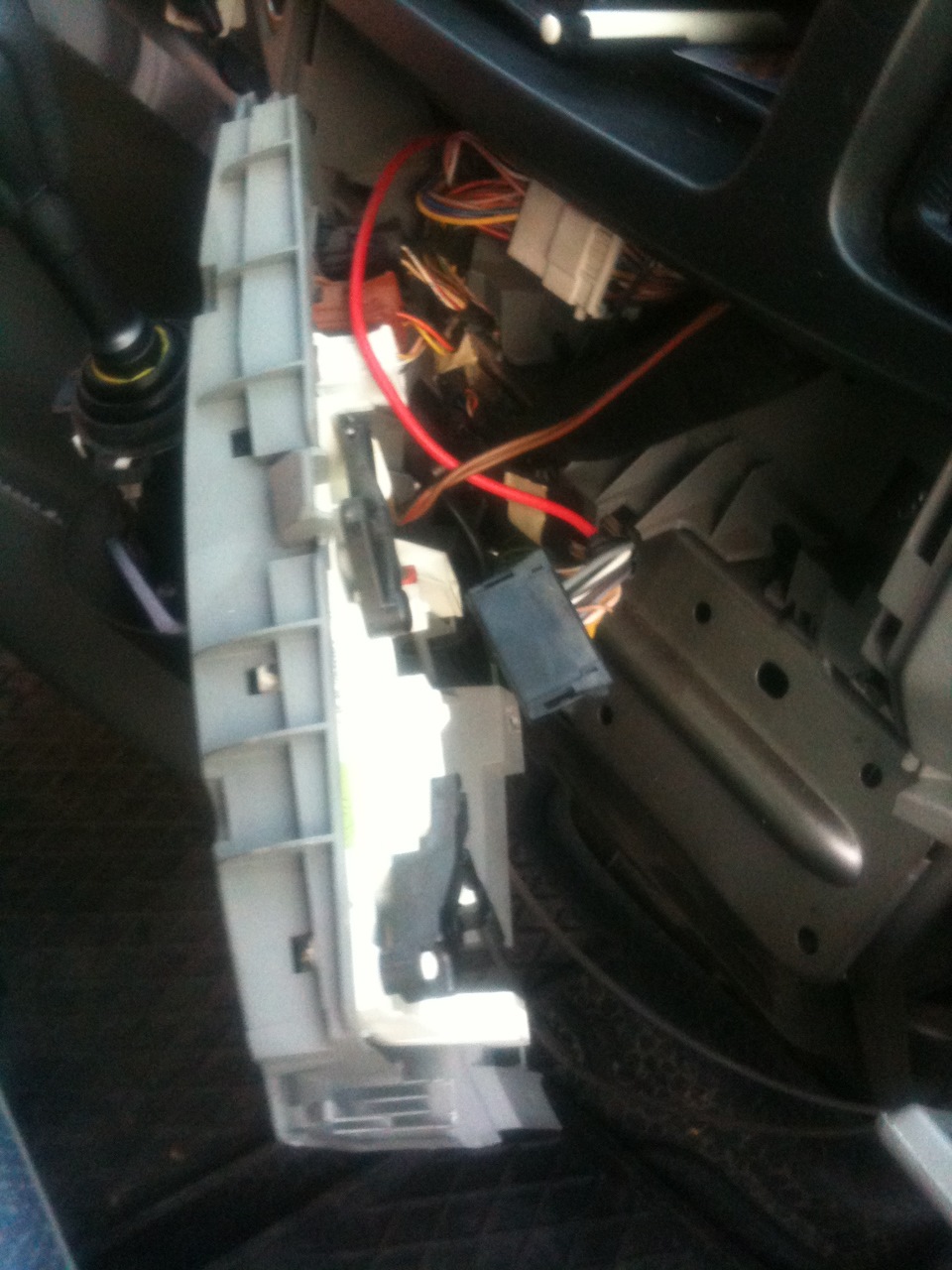 замена лампочек подсветки отопителя! — Nissan Primastar, 2,5 л, 2006 ...