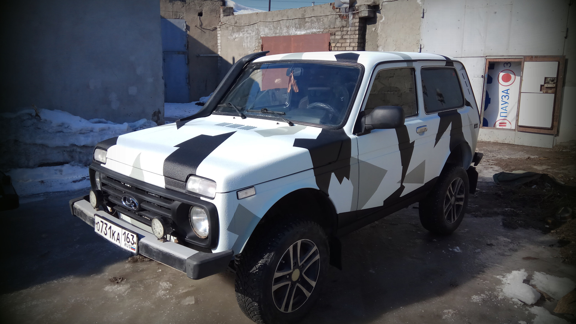 Lada 4x4 3D 1.7 бензиновый 2011 | Шершавая на DRIVE2