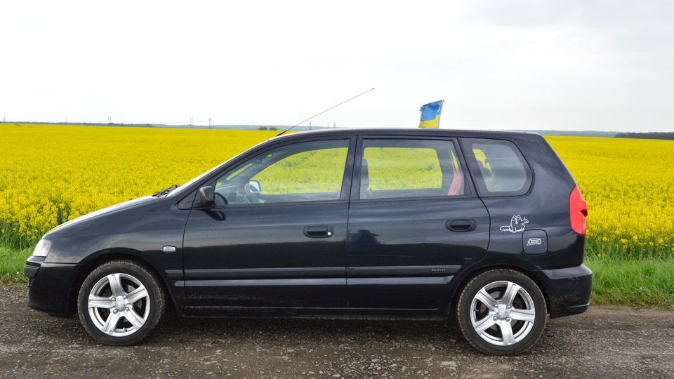 6. Новый спейс стар. Митсубиси спейс стар 1999. Новый спейс стар. Mitsubishi space star 1998.