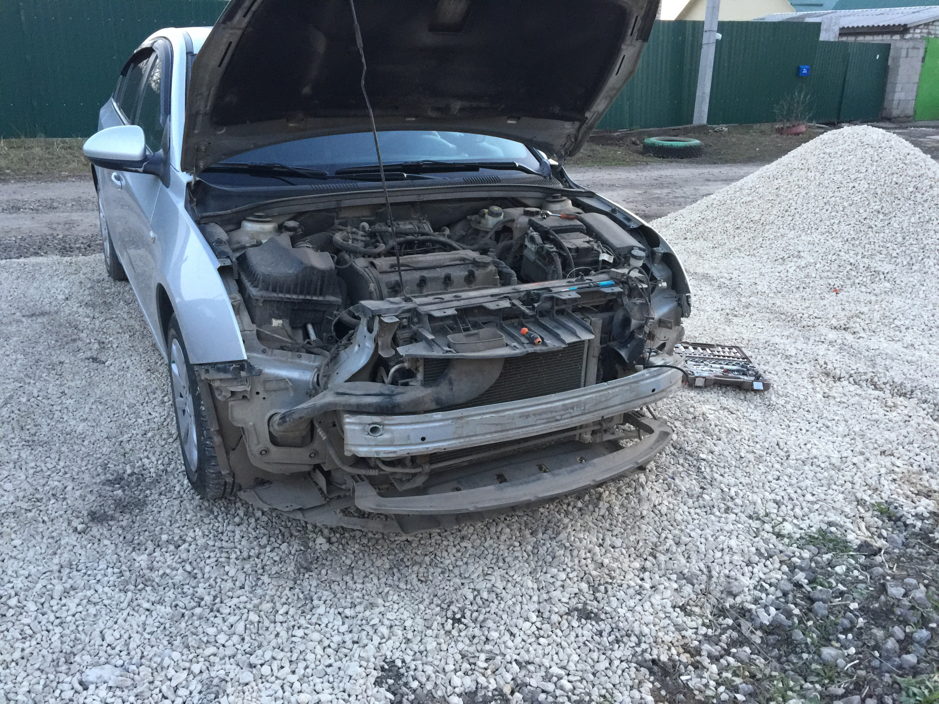 Возвращение в тьму — Chevrolet Cruze (1G), 1,6 л, 2011 года ...