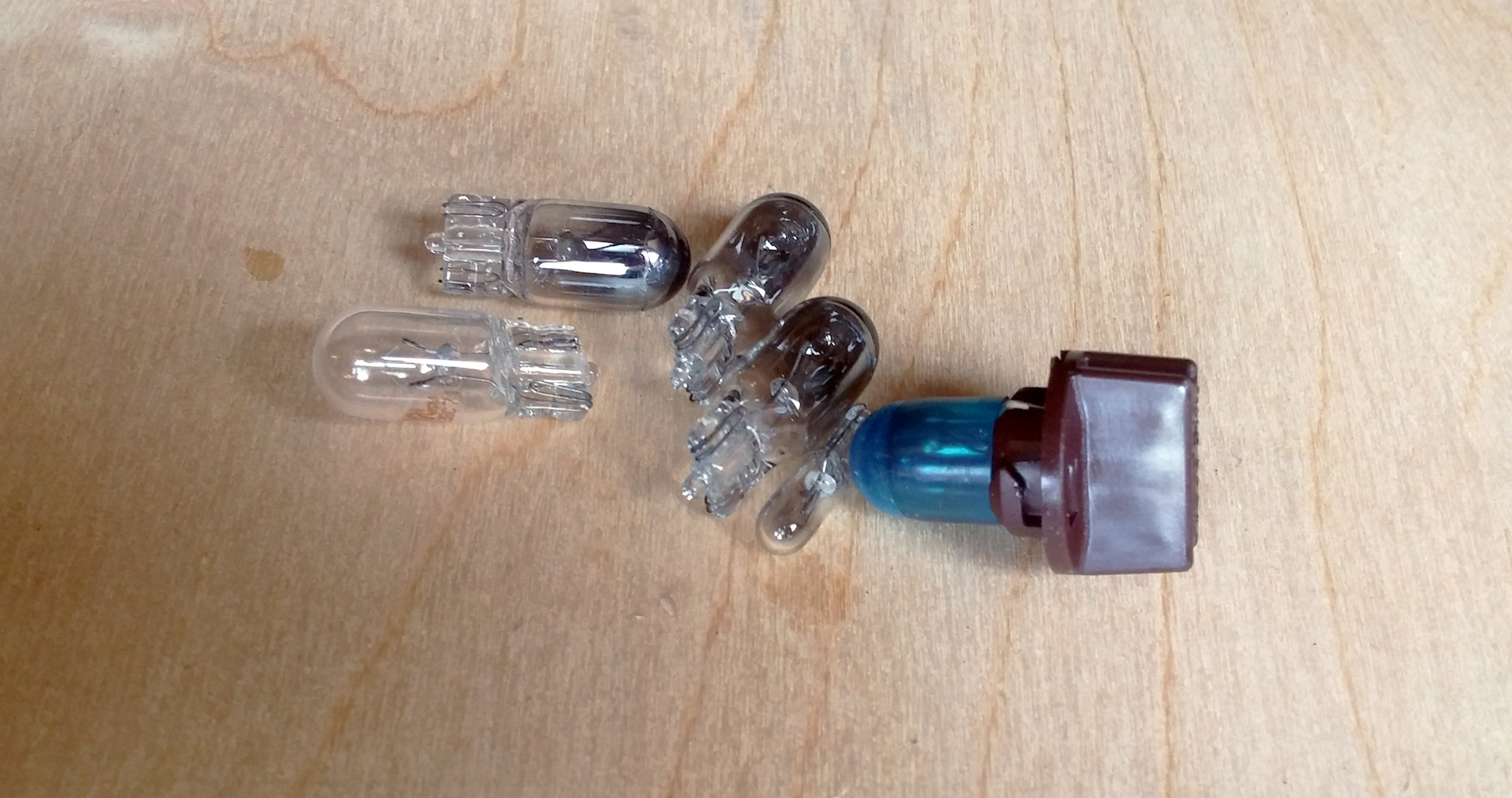 светильник точечный мини 1вт led. комплект ламп подсветки. Kia cerato 2 седан (09-14) td - набор светодиодных ламп для освещения салона. комплект ламп подсветки. инвертор для ламп подсветки монитора lg 4+2 лампы.