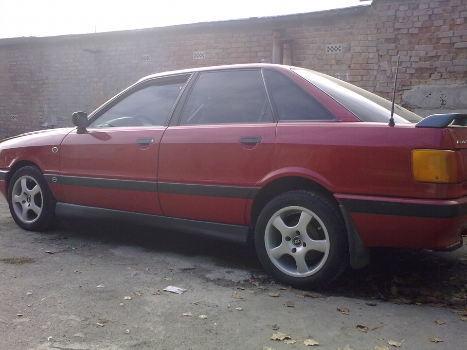 Ауди 80 1988. Ауди 80 вельвет. Ауди 80 н994сс32. Audi 80 b4 тонер.