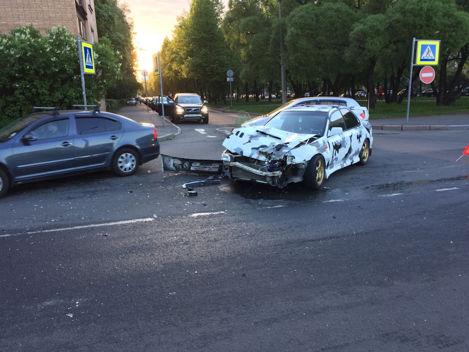 Сколько выплачивают при дтп на субару легаси