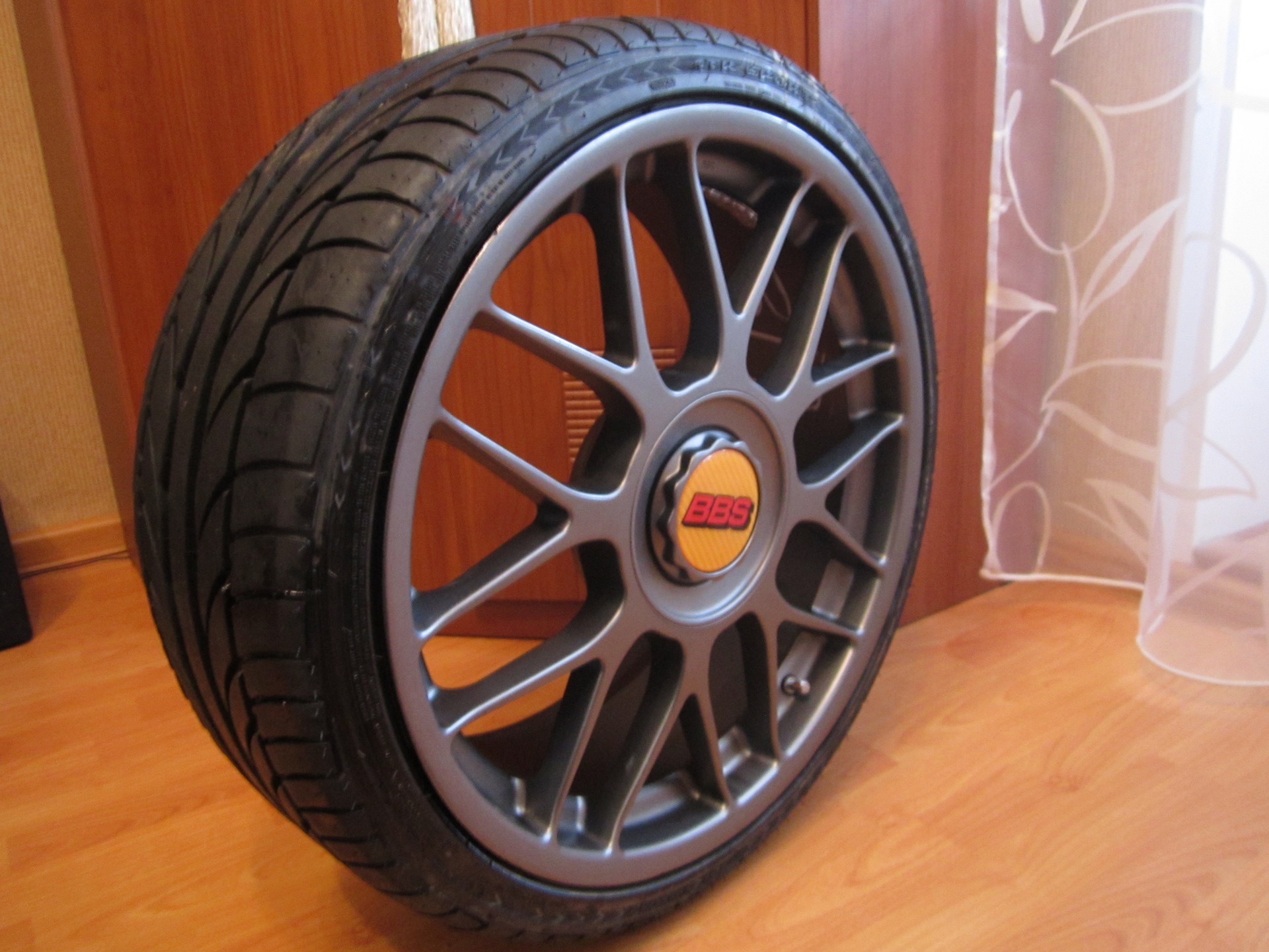 5 r18. экп-8-18. 018 8. 5j. 215 35 r18 8.