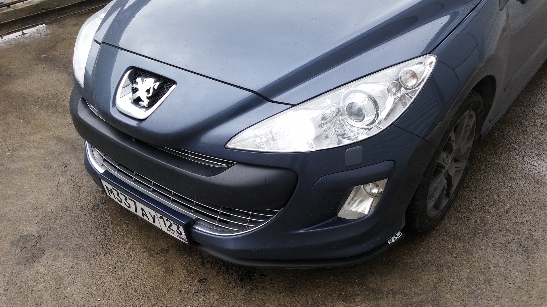 Бампер пежо 308. Peugeot губа 308. Универсальная губа на передний бампер Пежо 308.