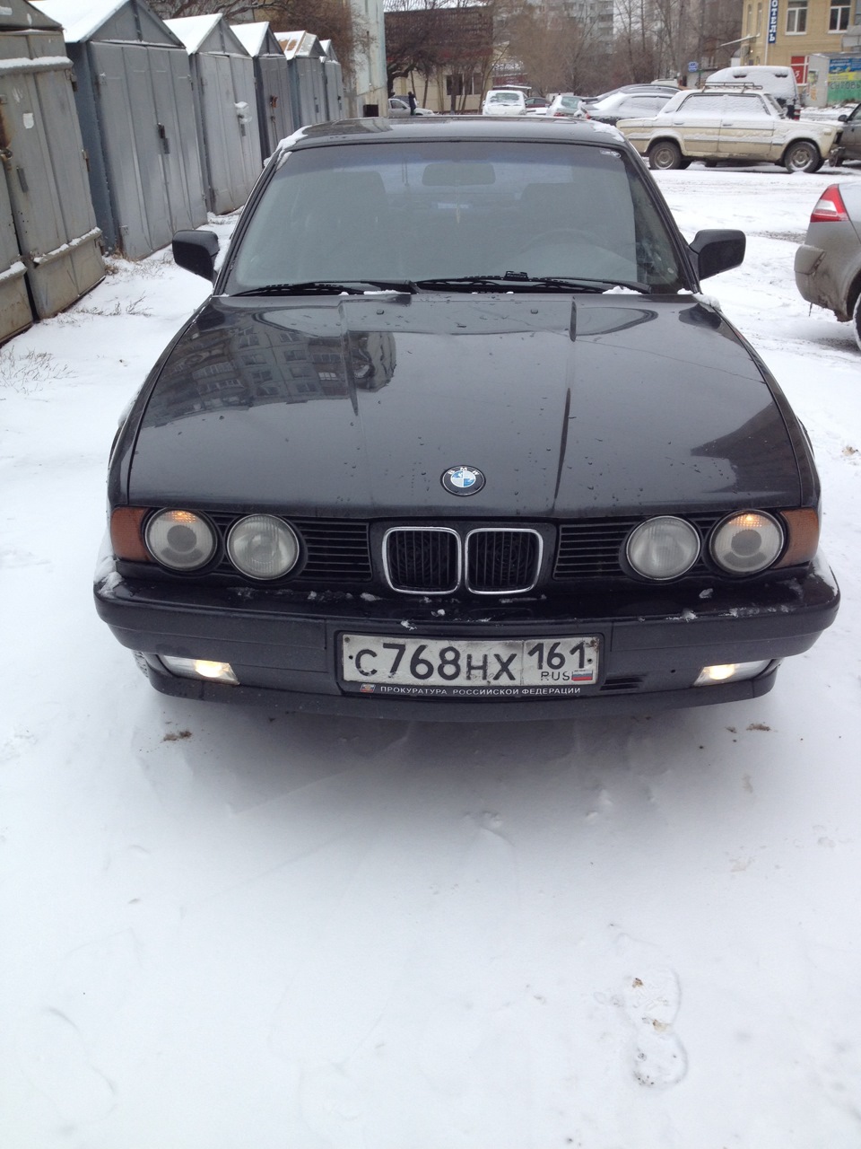 всем привет сегодня у нас пошел первый снег в г Ростове на Дону, и я ...