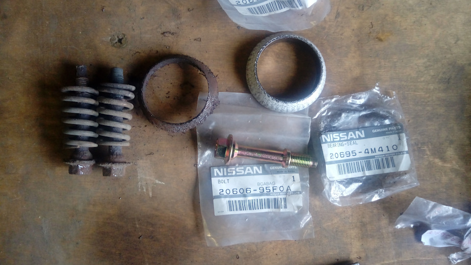 Замена масла, прокладка выхлопной трубы — Nissan Almera Classic (B10 ...