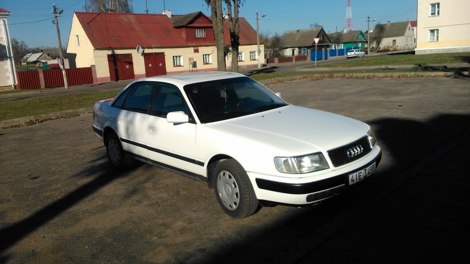 нужен подстаканник от а6 с5 — Audi 100 (C4), 2,5 л, 1991 года ...