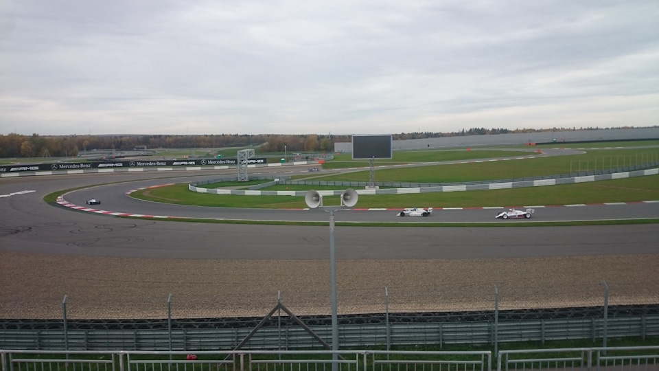 Вид на трек — УАЗ 315195 Hunter