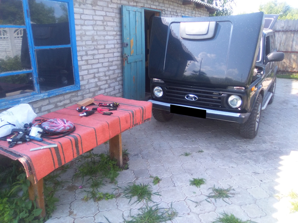 Установка КСЕНОНА 6000К — Lada 4x4 3D, 1,8 л, 2012 года | электроника ...