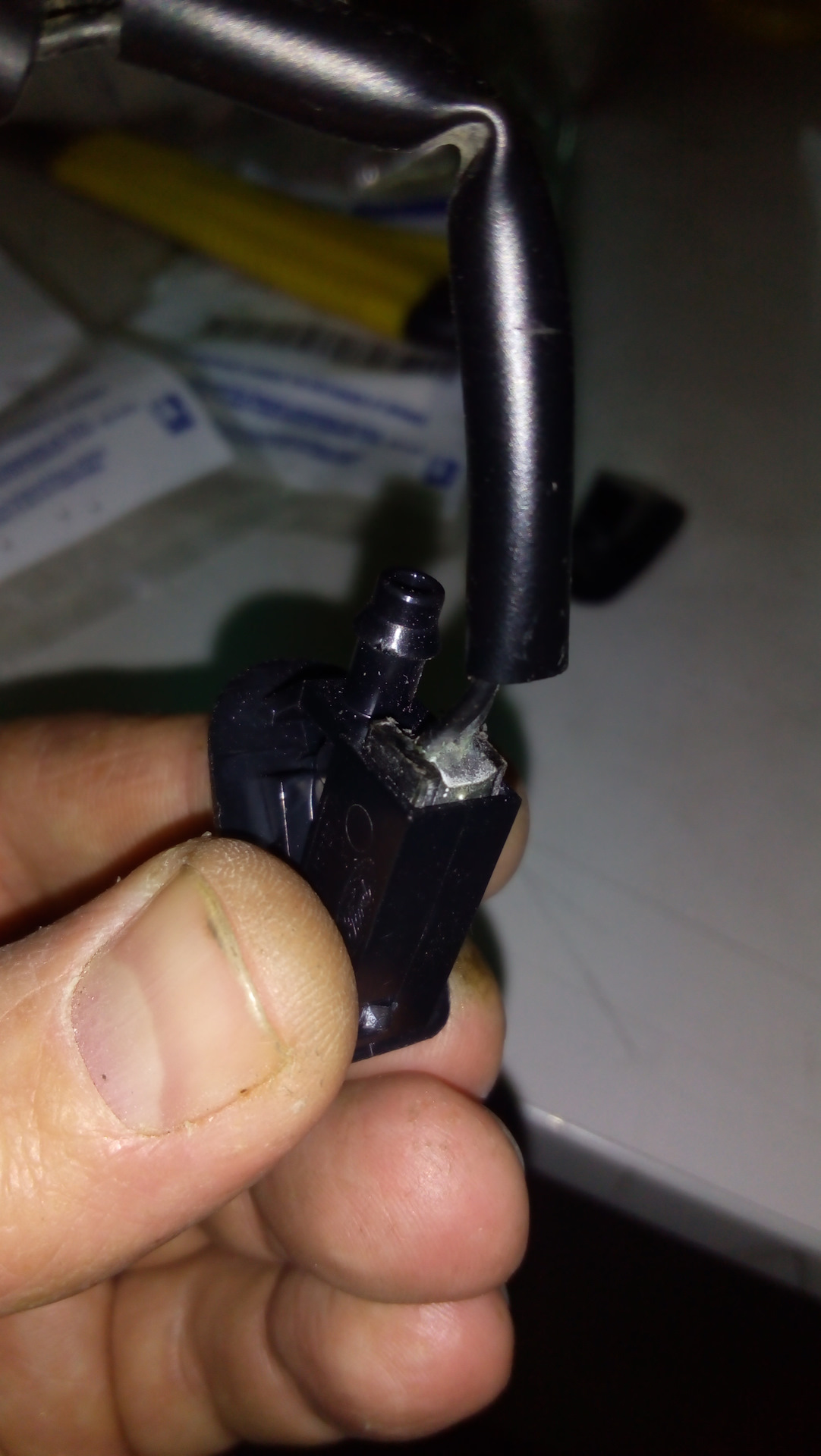 Восстановление шубы капота и веерные омыватели стекла — Ford Galaxy (Mk ...