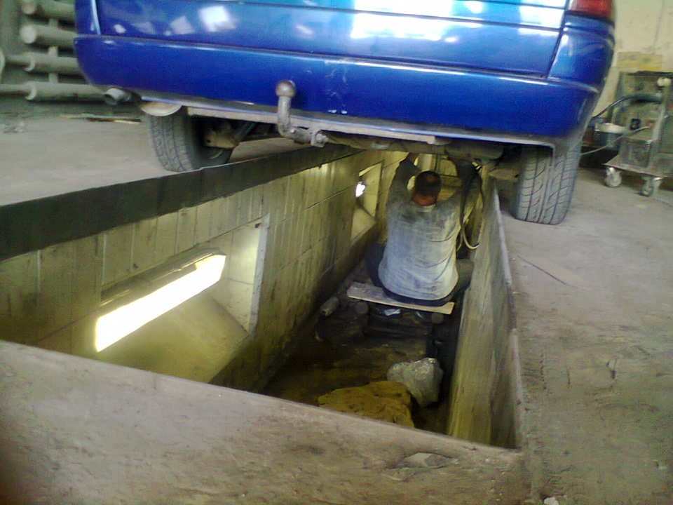 Прогорела гофра глушителя) — Opel Astra F, 1,6 л, 1999 года | своими ...