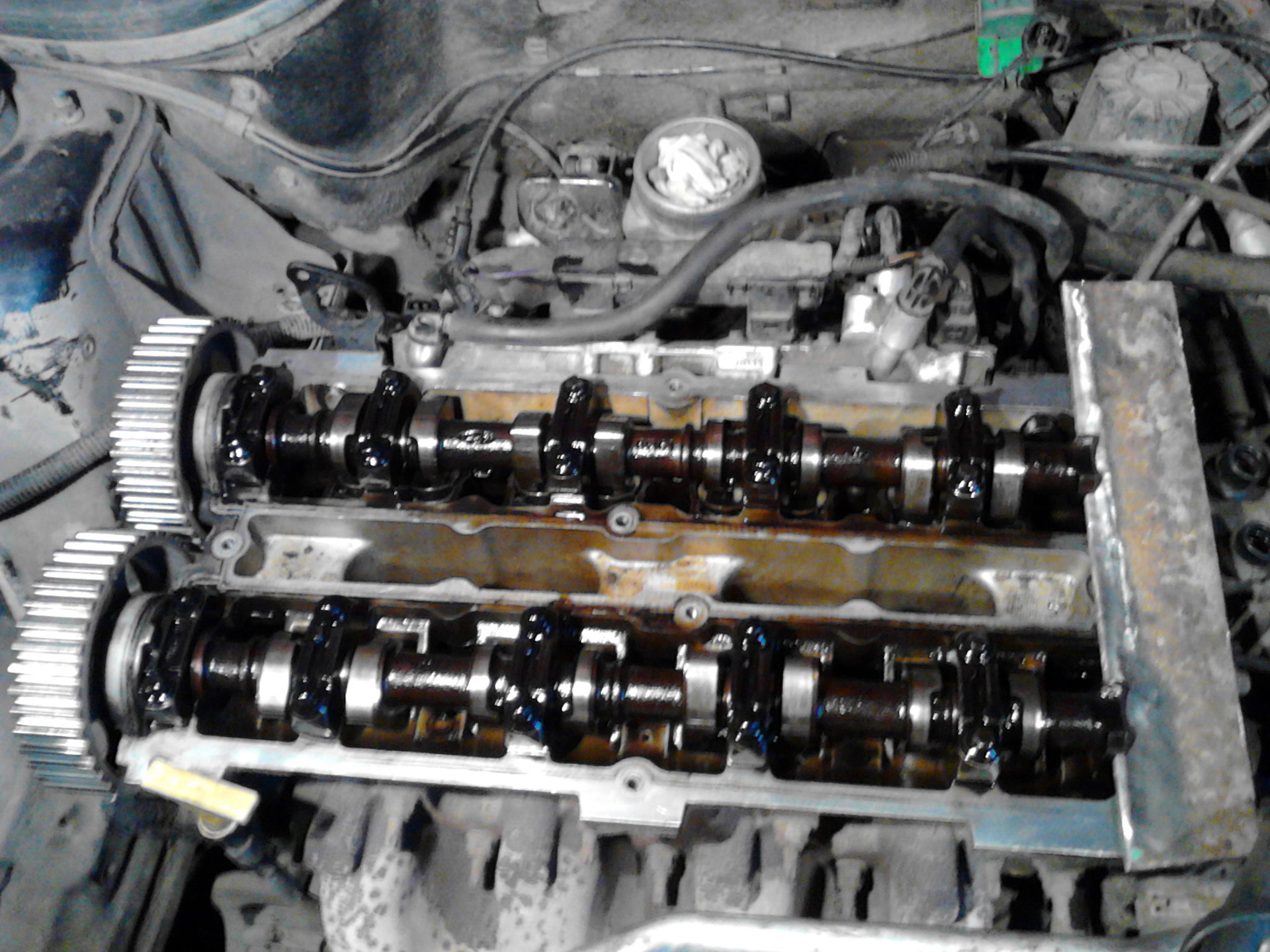 Капитальный ремонт двигателя фокус. Ford Mondeo 1.6 распредвалы. 2.0 16v Zetec-e распредвалы. Гидрокомпенсаторы на Форд фокус 2 двигатель 1.6. Форд фокус 3 1.6 гидрокомпенсаторы.