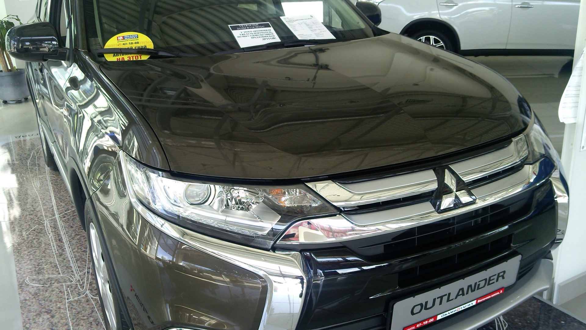 Mitsubishi Outlander (3G) 2.0 бензиновый 2015 | 