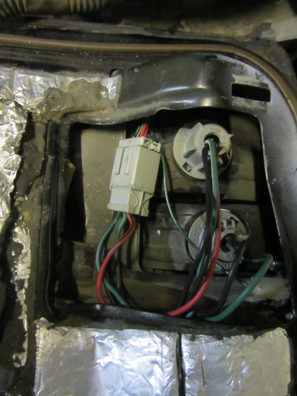 правый фонарь — Honda Civic Hatchback (5G)