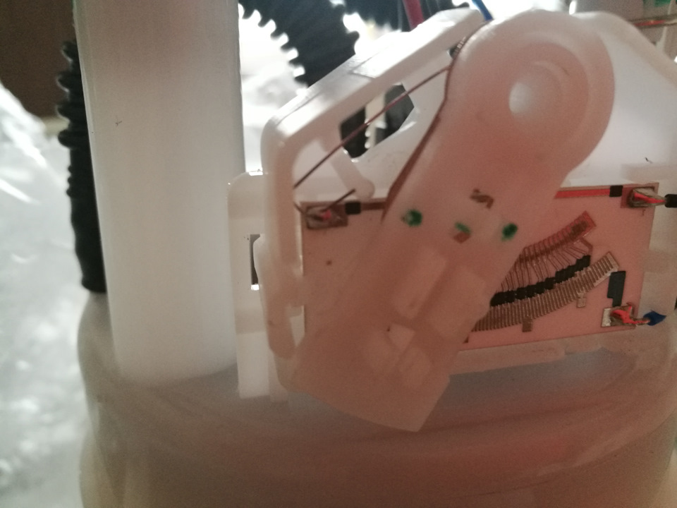 ДУТ китайца — Nissan X-Trail II (t31)