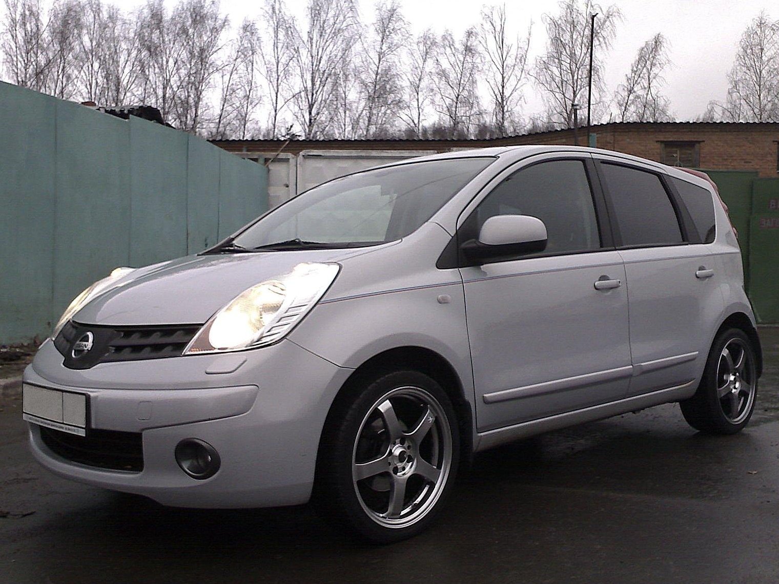 Nissan Note 2008 диски