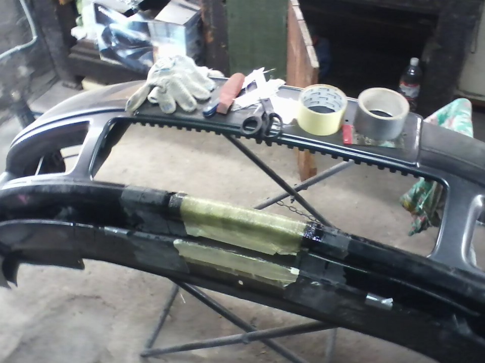 Бампер из стеклопластика. Изготовление бамперов и дополнительных порогов в таллине. Бампера из стеклопластика mercedes 124. Изготовляем бампера. Изготовление матрицы бампера.