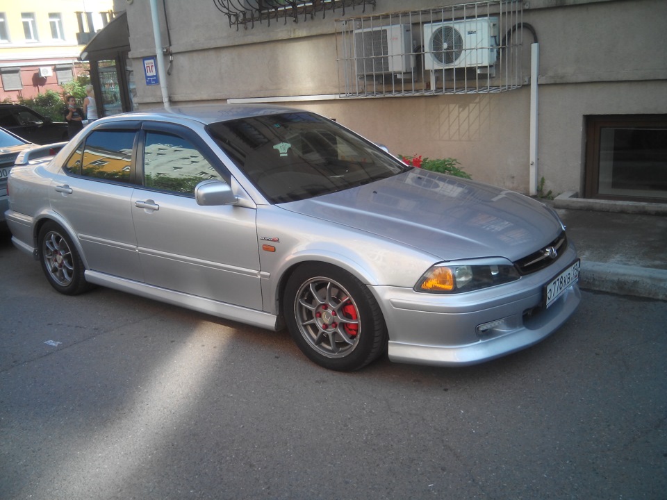 Honda Torneo Euro r салон