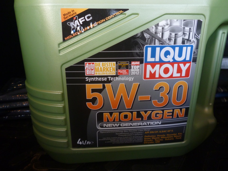 Моторные масла liqui moly 4 л. Масло Ликви моли с молибденом 5w30. Зеленое моторное масло Ликви моли 5w30. Моторное масло Ликви моли 5w30 для Инфинити ФХ. Зеленое масло Ликви Молли.
