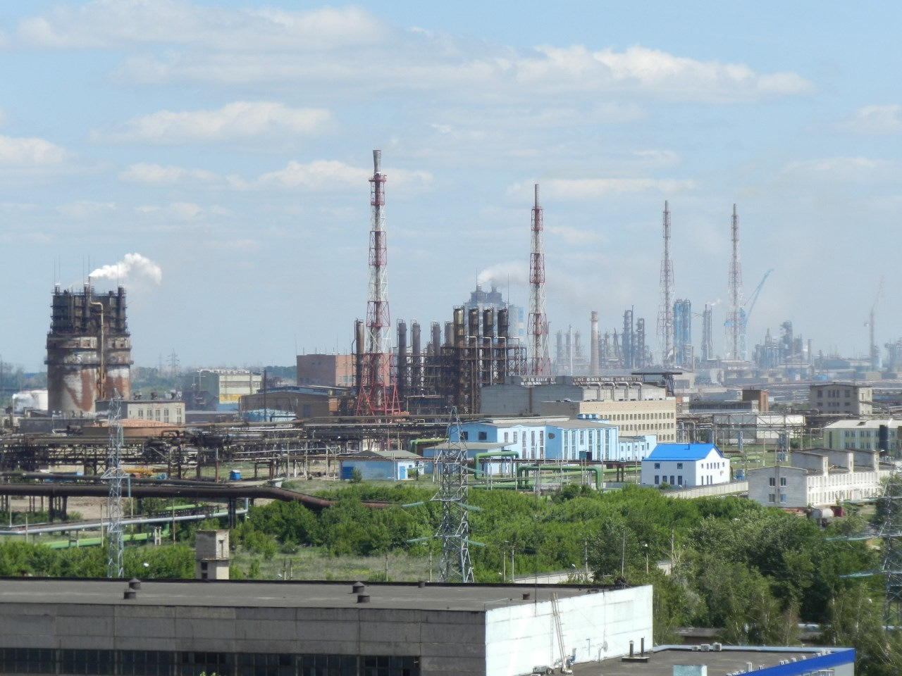 Покажи завод. Завод азот Новомосковск. Химкомбинат Новомосковск. Новомосковский химкомбинат 