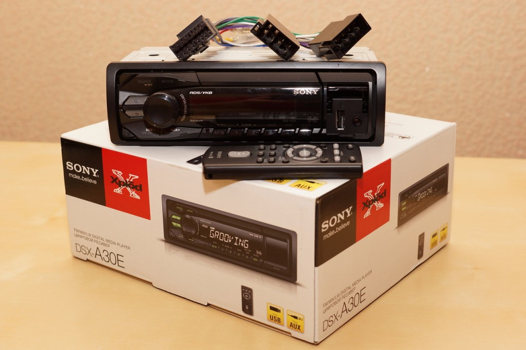 Sony dsx. Автомагнитола Sony DSX-a30e. Магнитола Sony DSX a30. Автомагнитола сони xplod DSX a30. DSX-a30e.