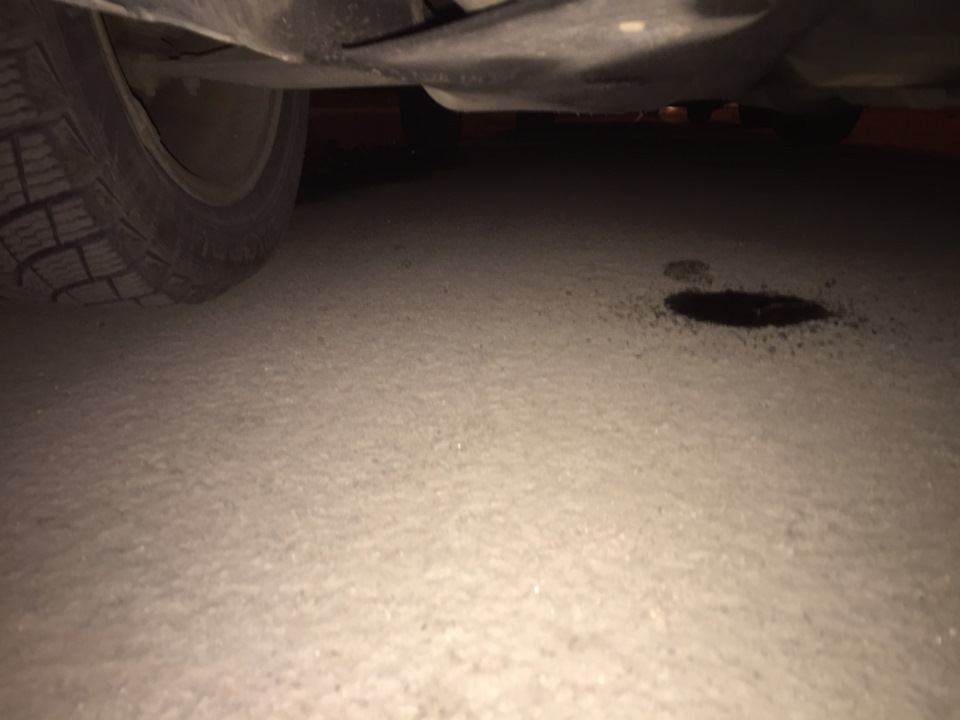 Потекла помпа (Как оказалось позже не помпа а патрубок) — Opel Astra G ...