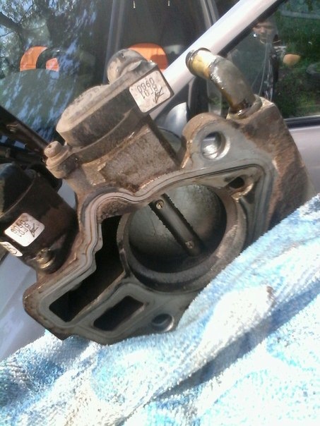 Грязный дроссель и неисправный датчик рхх. — Lada Калина хэтчбек, 1,6 л ...