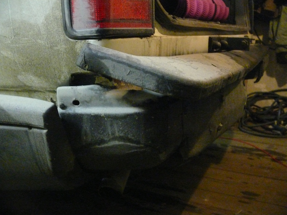 Внезапно проверил крепкость бампера/Куда поставить камеру заднего вида ...