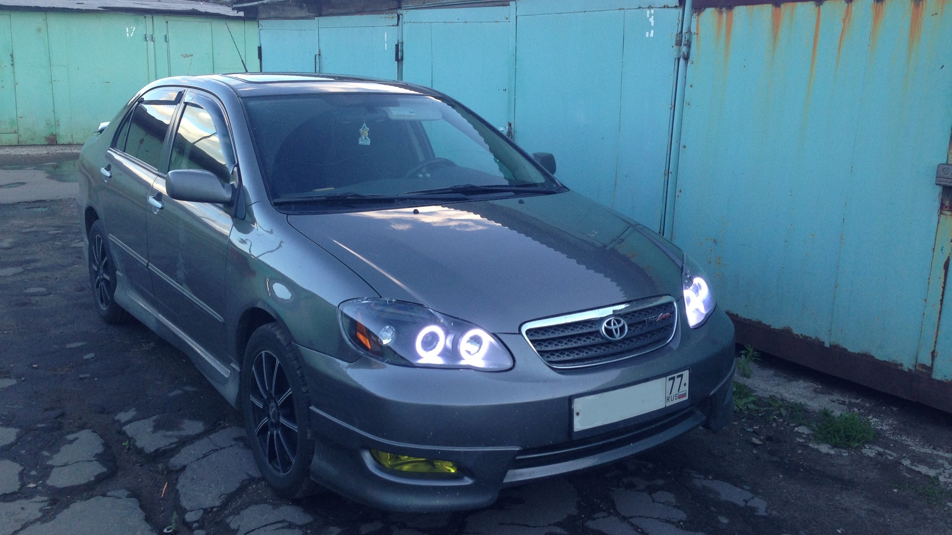 Toyota Corolla (120) 1.8 бензиновый 2005 | 