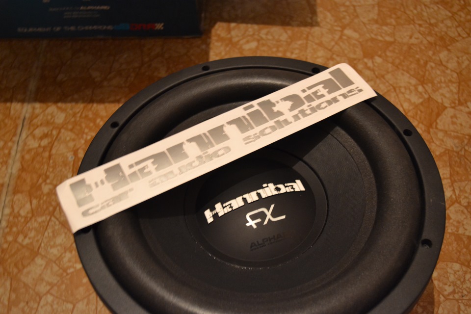 купил саб! — Alphard Hannibal FX 30D2 — Opel Astra H, 1,8 л, 2006 года ...